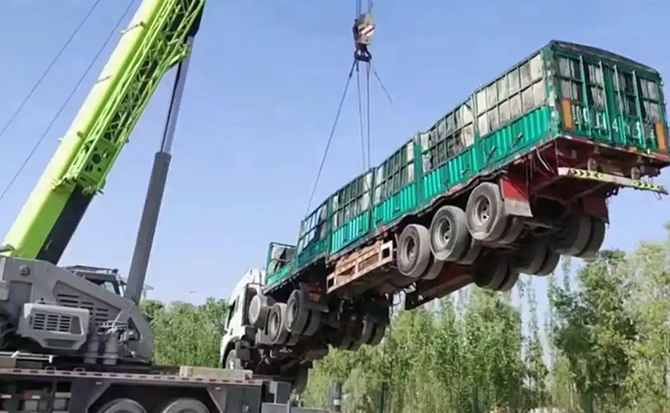 河曲道路脱困救援案例